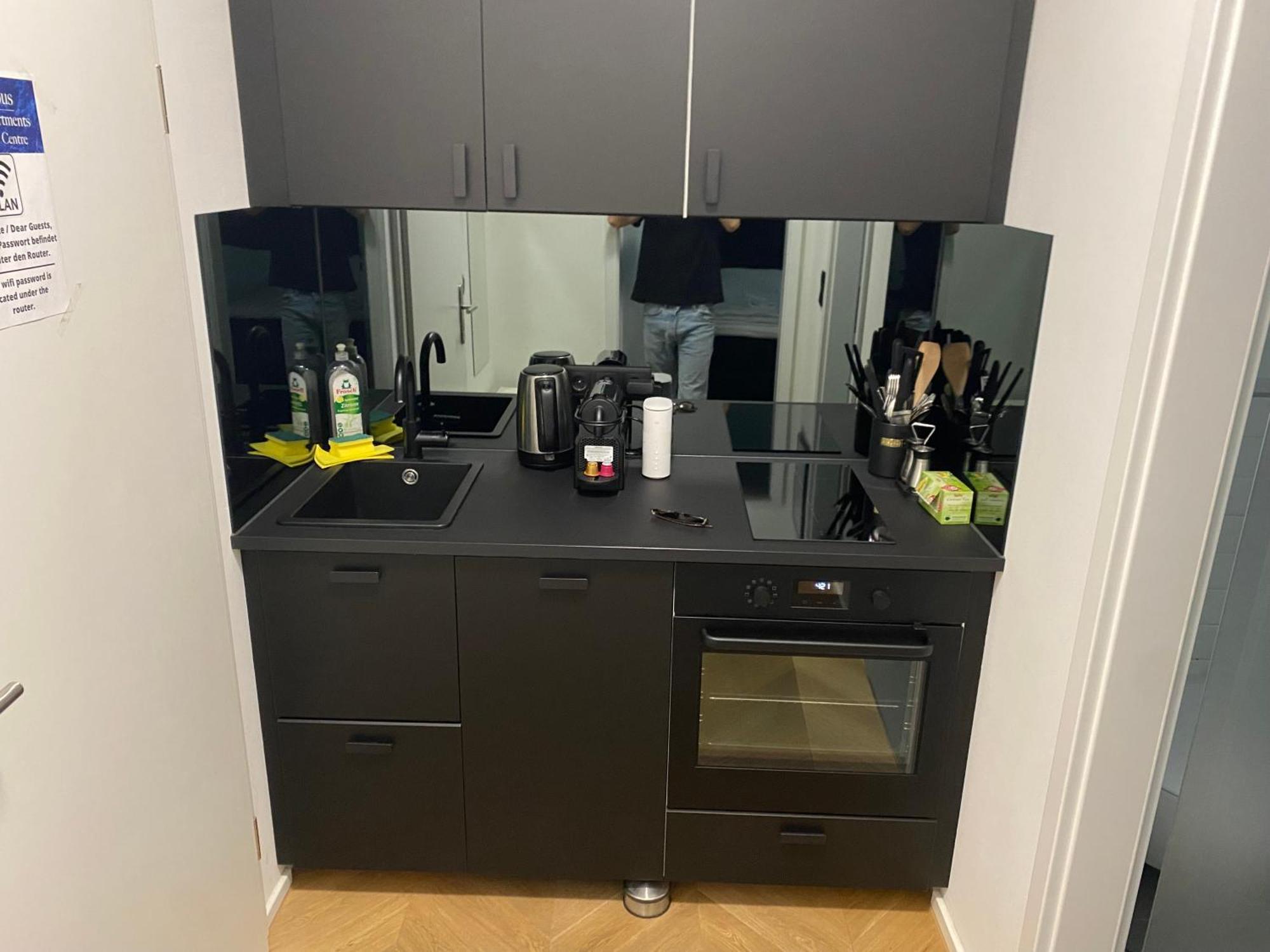Design Apartment In The Centre Of Вена Номер фото
